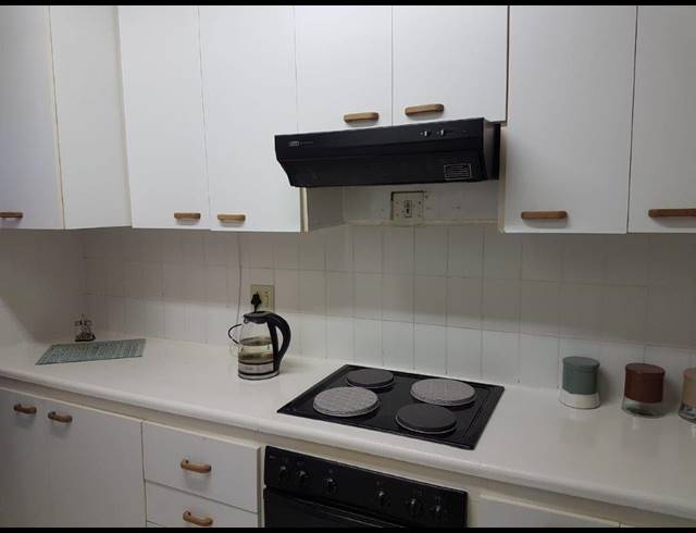 2 BEDROOM APARTMENT RENTED IN HUMEWOOD